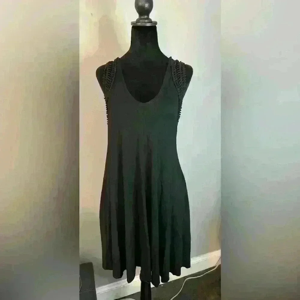 Robin Piccone Built In Bra Dress with Pockets - size medium
